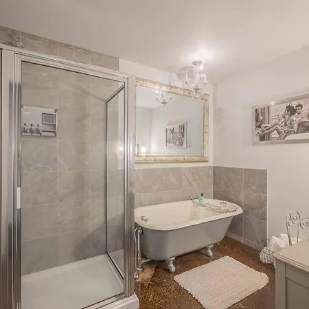 Haven At Hazel ~ Downtown Studio Demorest Extérieur photo