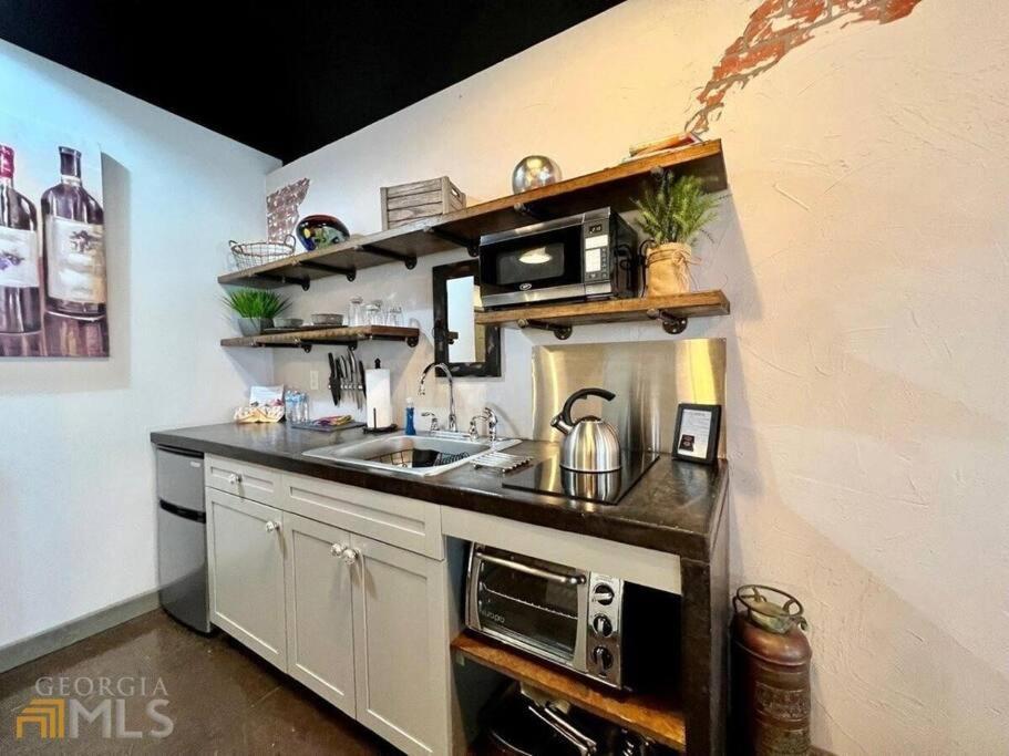 Haven At Hazel ~ Downtown * Demorest