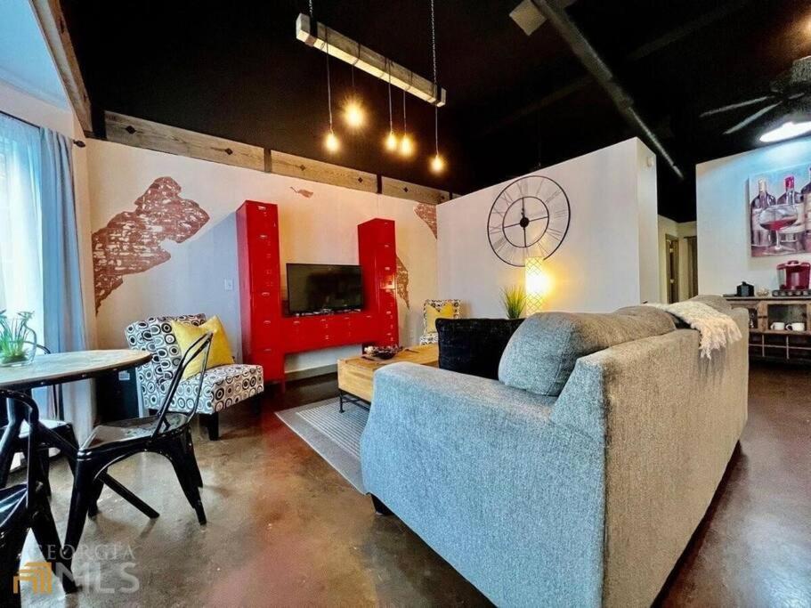 Haven At Hazel ~ Downtown Appartement *