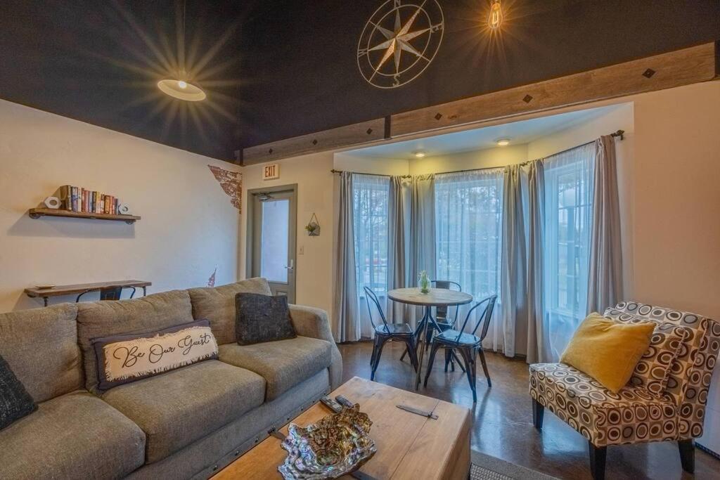 Appartement Haven At Hazel ~ Downtown Demorest